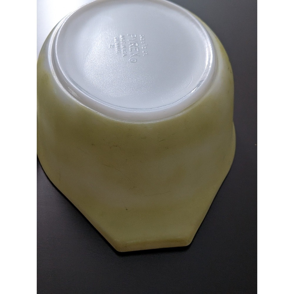 Vintage PYREX Lidded Casserole Dish Olive Green Model 043 1 1/2 Qt - Picture 11 of 14